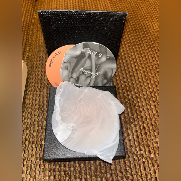 NIB B-Six Invisifeel Nippies Skin - Picture 2 of 4
